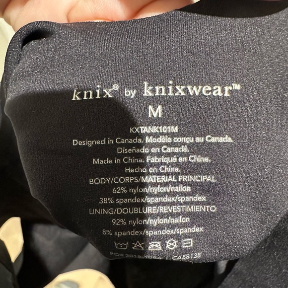 Knix LuxeLift black tank top with built in bra - Picture 3 of 4